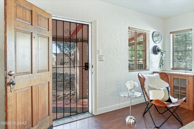 2909 E Lester Street, Tucson, AZ 85716
