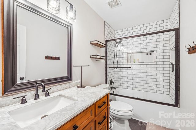 12900 Mccahan Lane, Huntersville, NC 28078