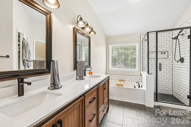 12900 Mccahan Lane, Huntersville, NC 28078