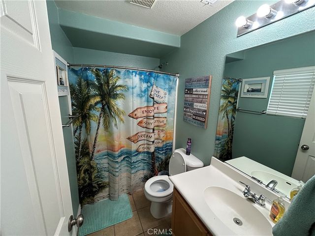 41696 Woodridge Avenue 2, Murrieta, CA 92562
