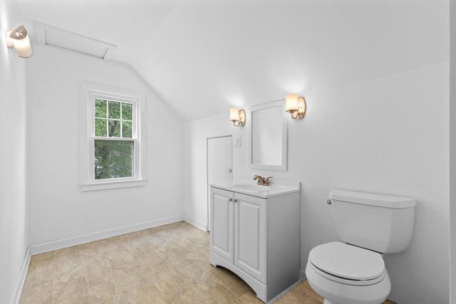 8313 Stickney AVENUE, Wauwatosa, WI 53213