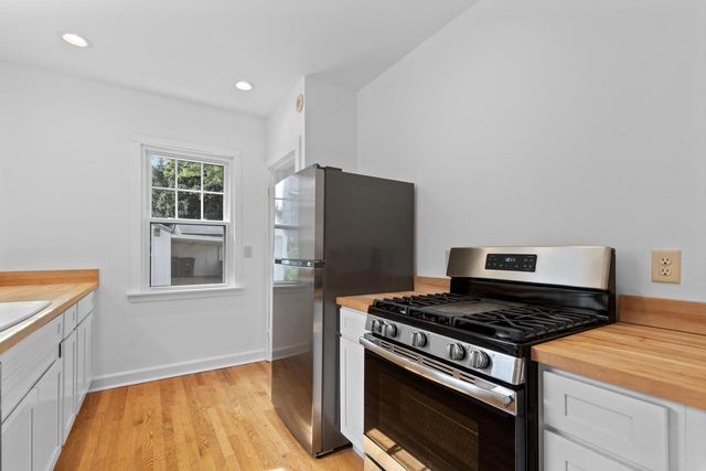 8313 Stickney AVENUE, Wauwatosa, WI 53213