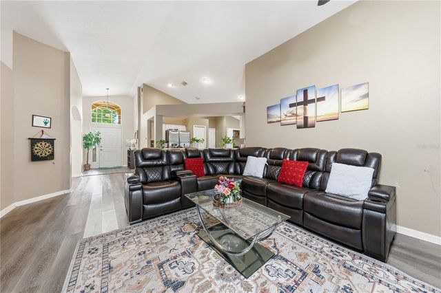 3324 MANOR COVE CIRCLE, Riverview, FL 33578