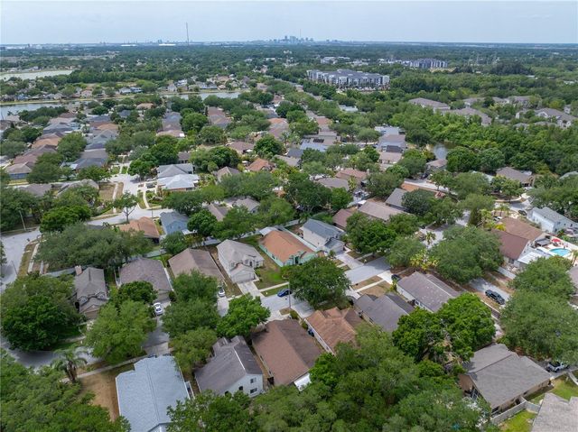 3324 MANOR COVE CIRCLE, Riverview, FL 33578