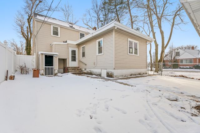 3233 Ridge Road, Highland, IN 46322