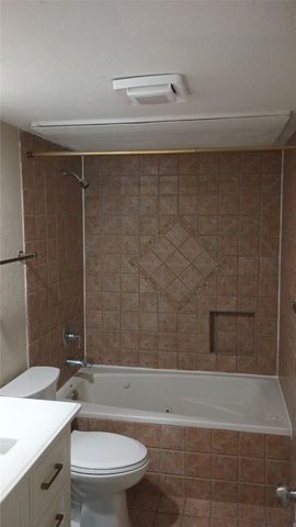 1707 Cottonwood Road, Carrollton, TX 75006