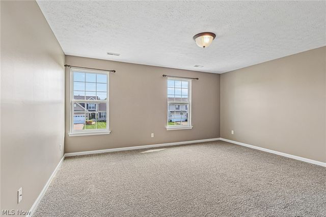 38210 Kingston Drive, North Ridgeville, OH 44039