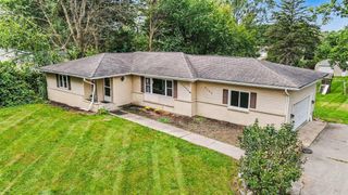 8145 N 27th Street, Richland, MI 49083