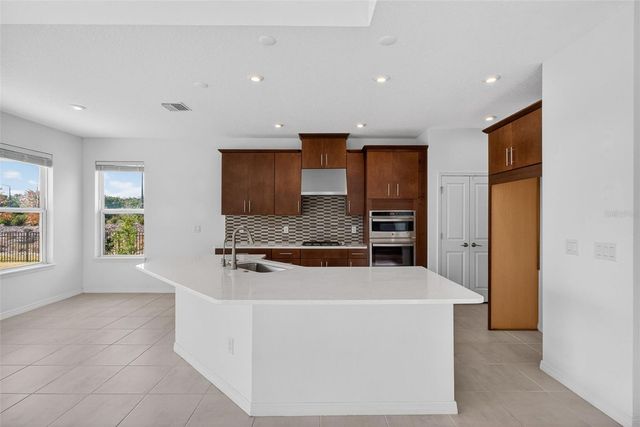 5805 FIELDMOOR COURT, Palmetto, FL 34221