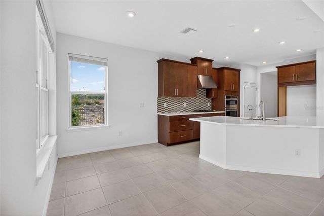 5805 FIELDMOOR COURT, Palmetto, FL 34221