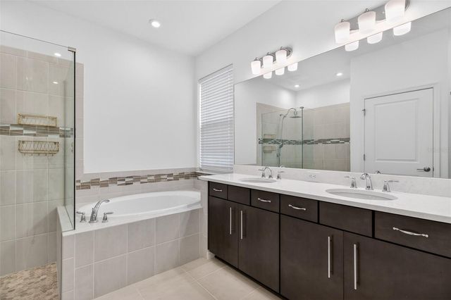 5805 FIELDMOOR COURT, Palmetto, FL 34221