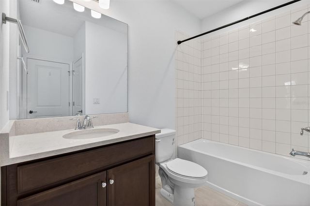 5805 FIELDMOOR COURT, Palmetto, FL 34221