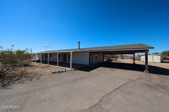 1850 N MAIN Drive, Apache Junction, AZ 85120