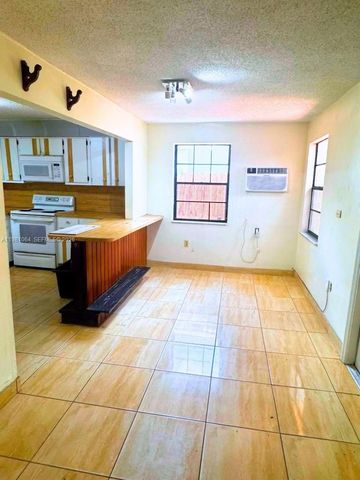 3250 NW 14th Terrace, Miami, FL 33125
