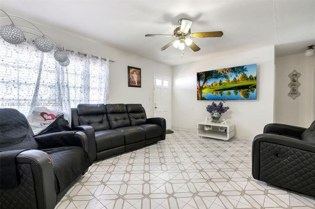 3250 NW 14th Terrace, Miami, FL 33125