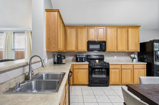 305 Fairland Drive, Wylie, TX 75098
