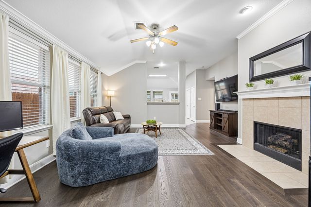 305 Fairland Drive, Wylie, TX 75098
