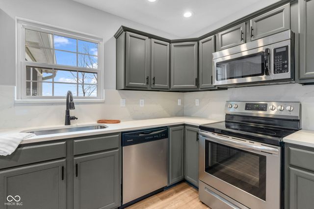 62 Patriots Landing, Fillmore, IN 46128