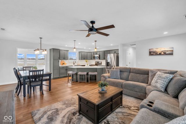 62 Patriots Landing, Fillmore, IN 46128