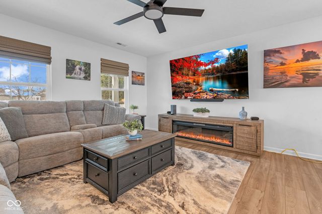 62 Patriots Landing, Fillmore, IN 46128