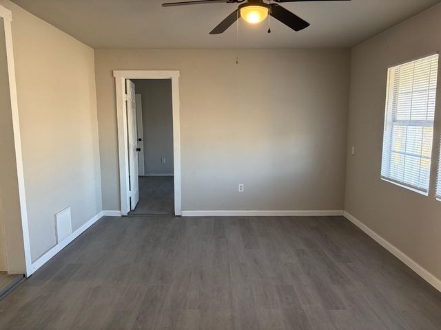 5406 Lyndhurst Drive, Houston, TX 77033