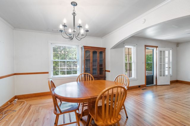 498 Highway 100, Centerville, TN 37033