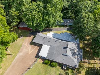 498 Highway 100, Centerville, TN 37033
