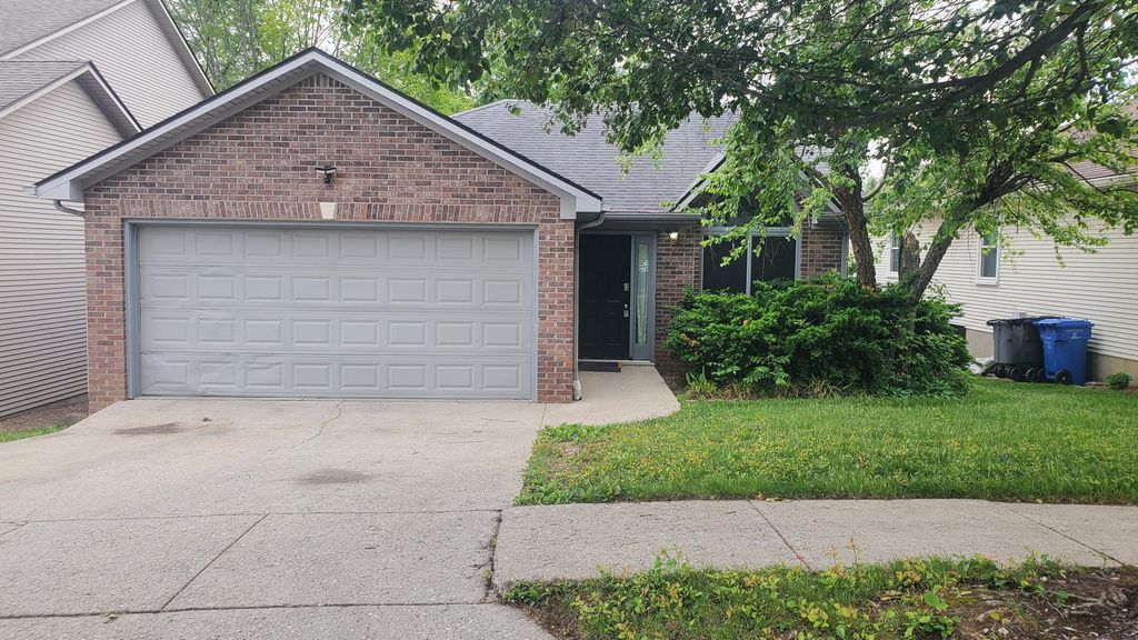 4477 Hartland Parkway, Lexington, KY 40515