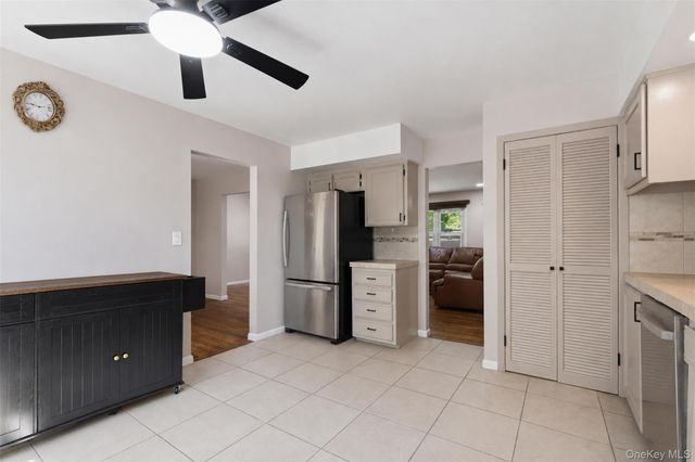 21 Denver Drive, New City, NY 10956