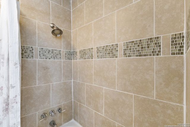 200 Frost, San Antonio, TX 78201