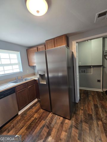 1211 Lake Drive, Jonesboro, GA 30236