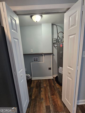 1211 Lake Drive, Jonesboro, GA 30236