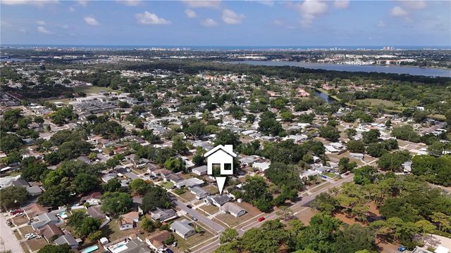8974 91ST STREET, Seminole, FL 33777