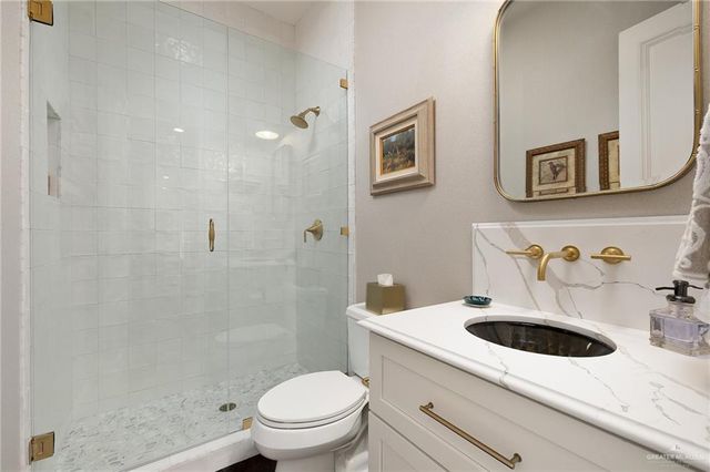 31 Villas Jardin Drive, Mcallen, TX 78503