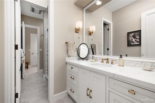 31 Villas Jardin Drive, Mcallen, TX 78503