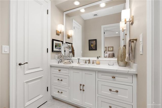 31 Villas Jardin Drive, Mcallen, TX 78503
