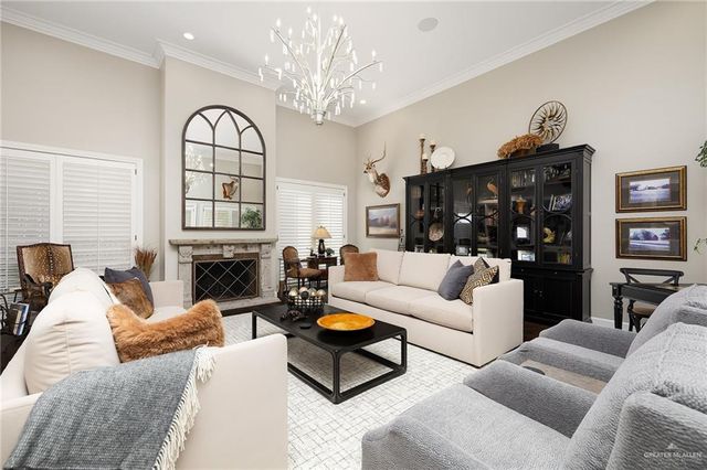 31 Villas Jardin Drive, Mcallen, TX 78503