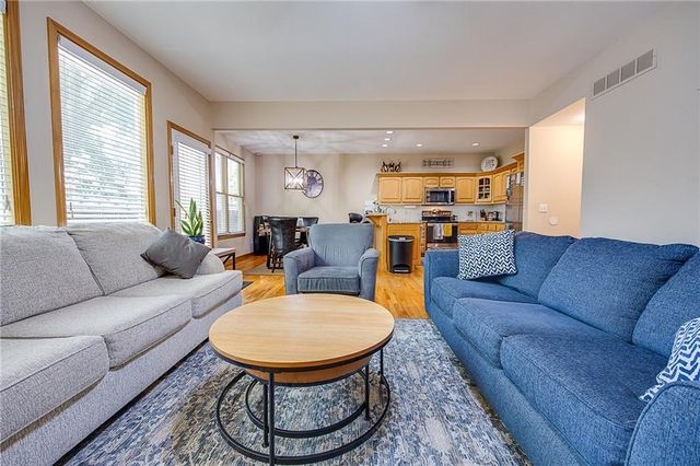 1816 Carmel Drive, Lawrence, KS 66047