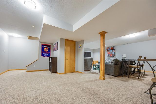 1816 Carmel Drive, Lawrence, KS 66047