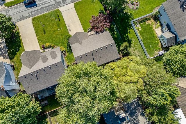 1816 Carmel Drive, Lawrence, KS 66047