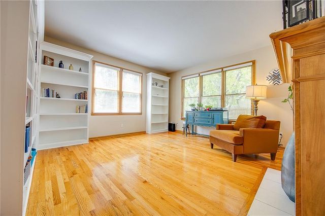 1816 Carmel Drive, Lawrence, KS 66047