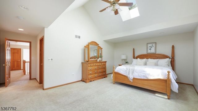 7 Drake Close, Hillsborough Twp., NJ 08844