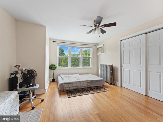 4928 STATE RD, Drexel Hill, PA 19026