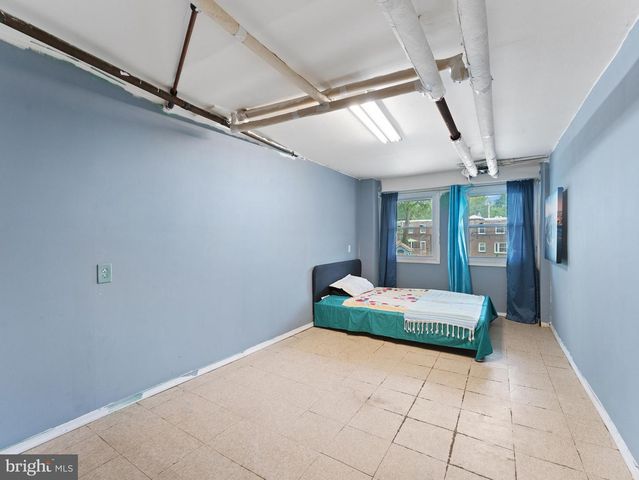 4928 STATE RD, Drexel Hill, PA 19026