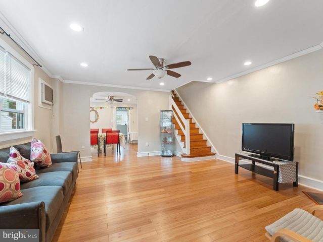 4928 STATE RD, Drexel Hill, PA 19026