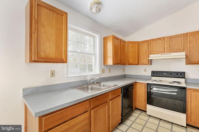 10114 BALLSTON RD, Fredericksburg, VA 22408
