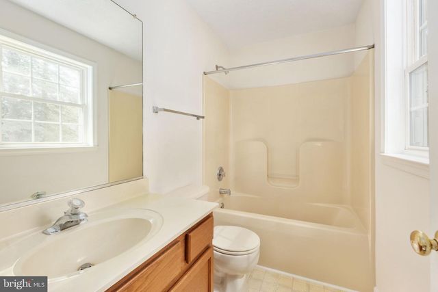 10114 BALLSTON RD, Fredericksburg, VA 22408