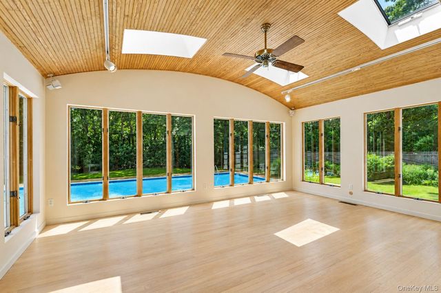 11 White Birch Trail, East Quogue, NY 11942
