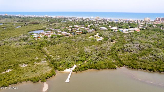 3800 Saxon Drive # 150, New Smyrna Beach, FL 32169