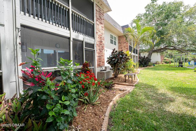 3800 Saxon Drive # 150, New Smyrna Beach, FL 32169